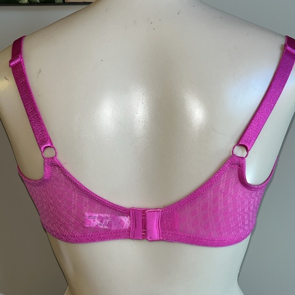 Ellen Tracy Bra Size 36D Like New - Picture 2 of 7